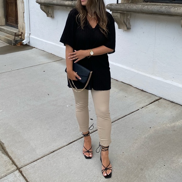 black tie up Sandals - Picture 5 of 8